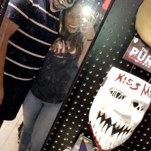 Meet your Posher, Kelsey